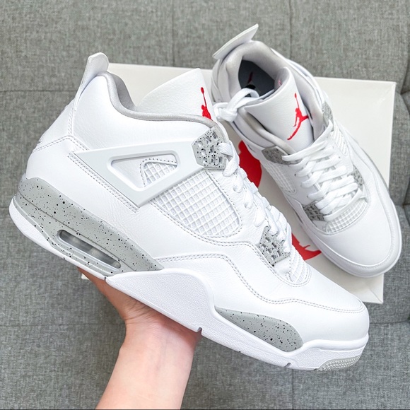 ❤️🤍 Nike air Jordan 4 white oreo shoes - Picture 3 of 4